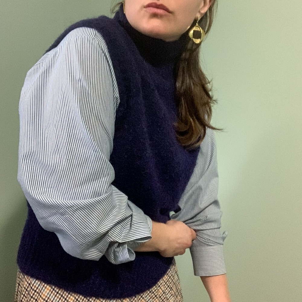 FRANK & OAK bouclé knit sweater vest